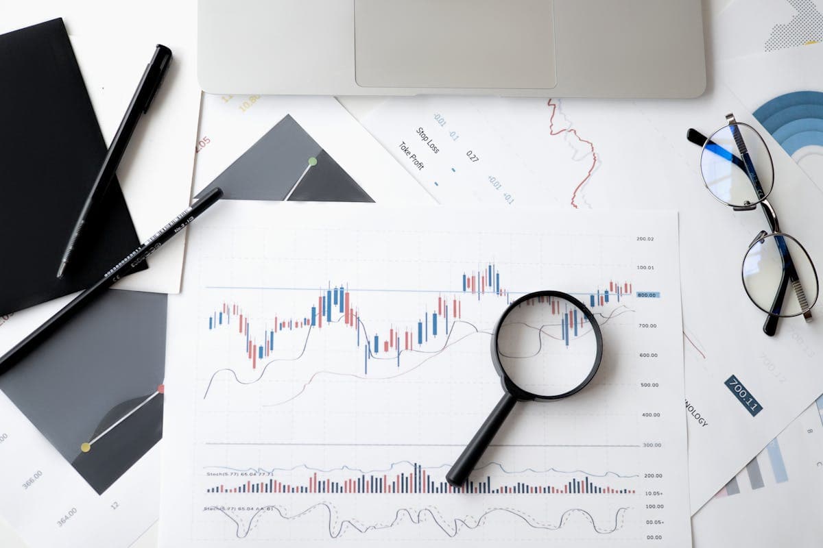 Finanzanalyse der Ausfallkosten am Computer